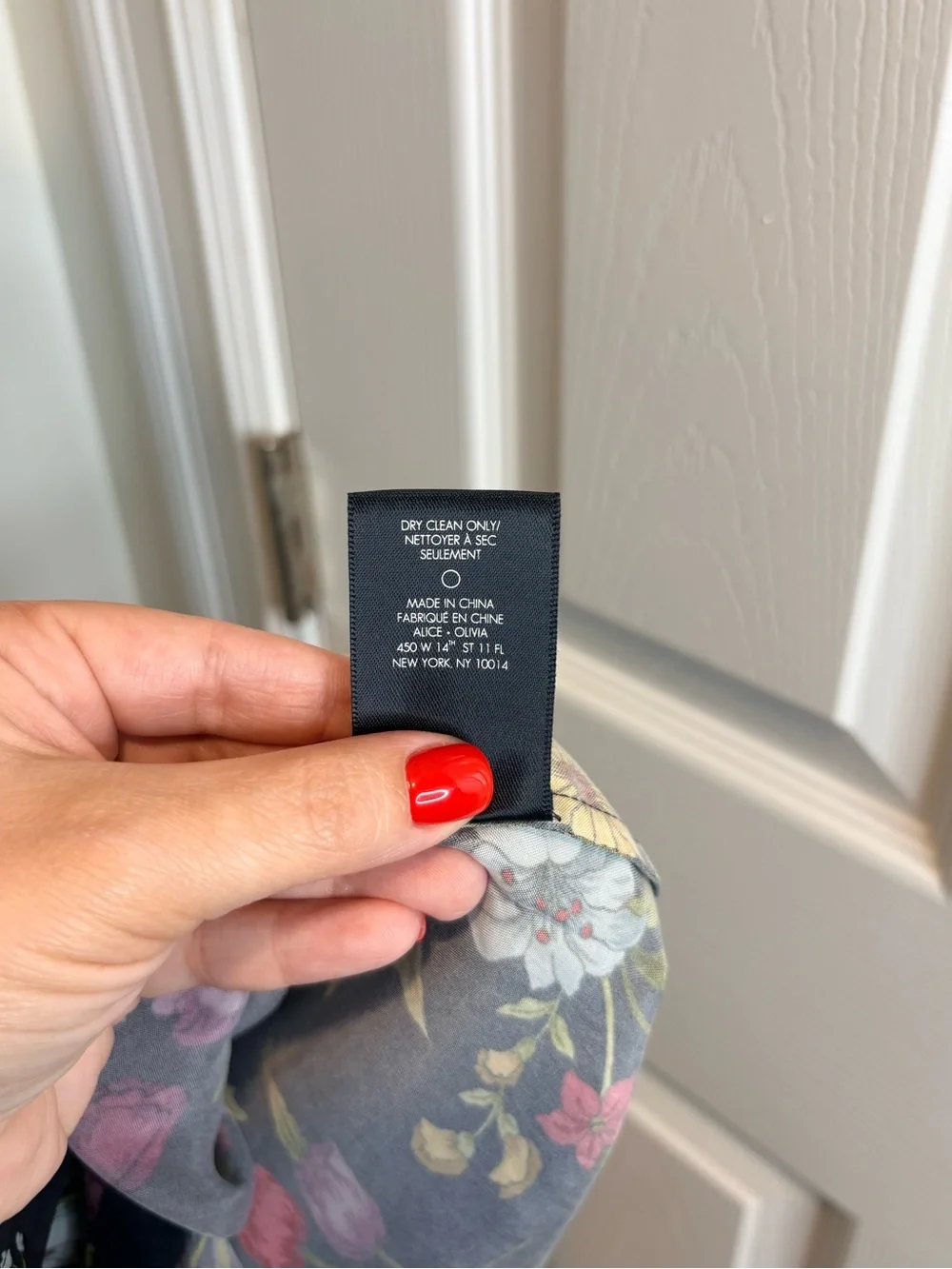 ALICE & OLIVIA Western Floral Silk Dress - Picture 8 of 9